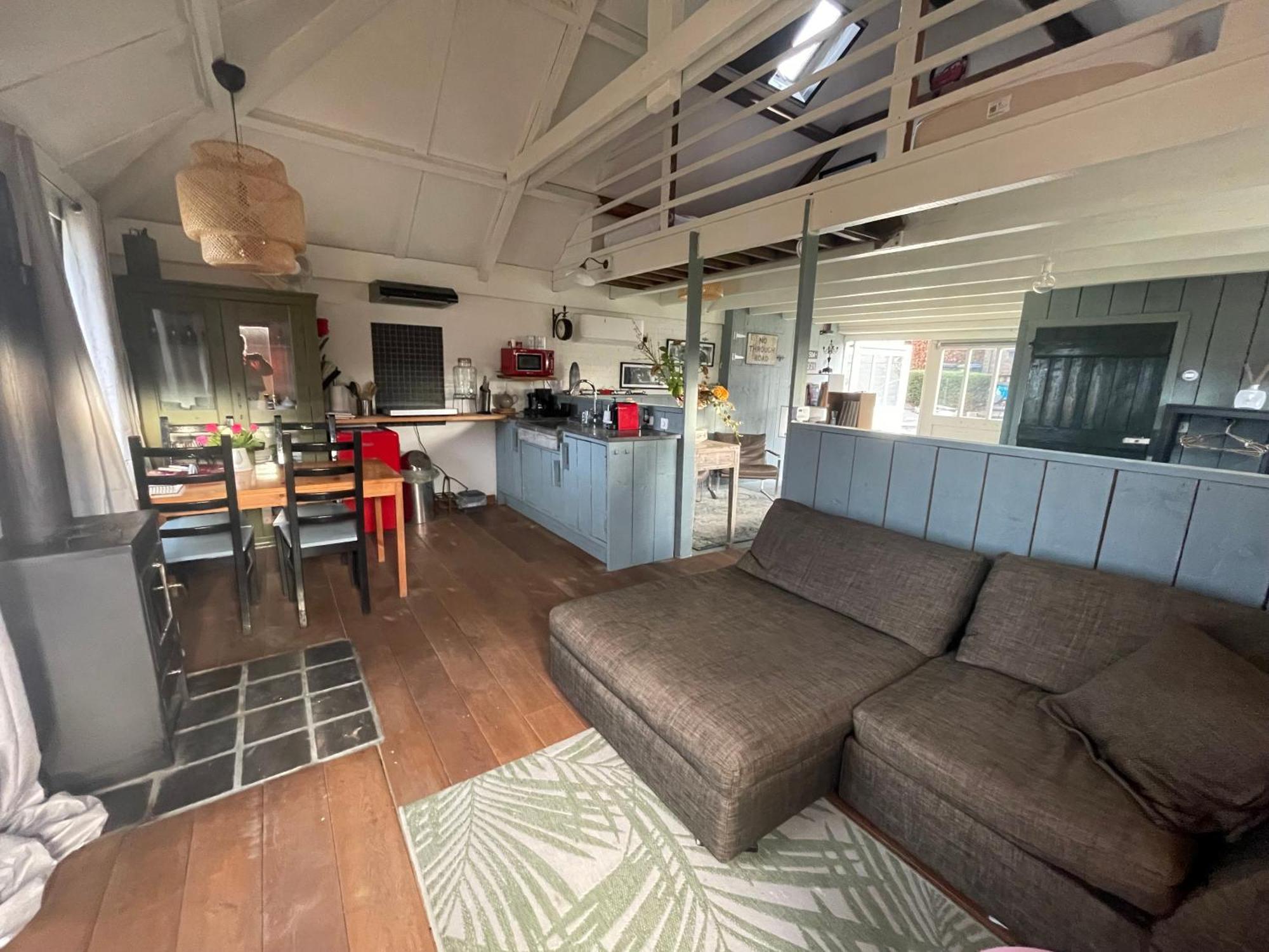 Holiday Cottage De Garage Inn Hank ภายนอก รูปภาพ