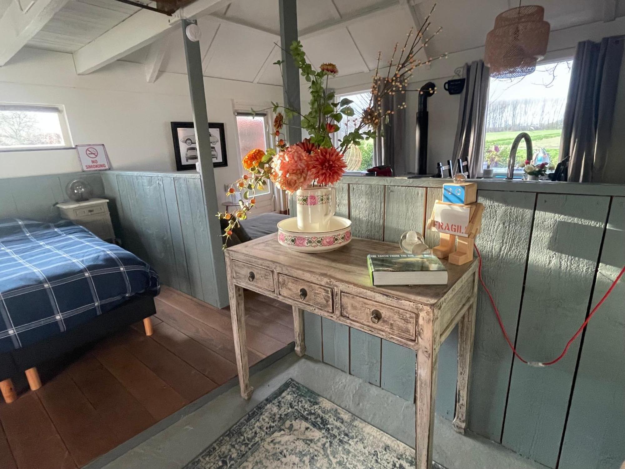 Holiday Cottage De Garage Inn Hank ภายนอก รูปภาพ