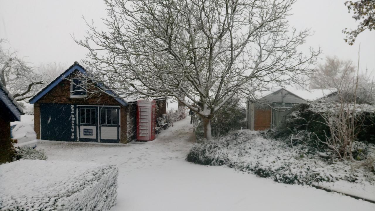 Holiday Cottage De Garage Inn Hank ภายนอก รูปภาพ